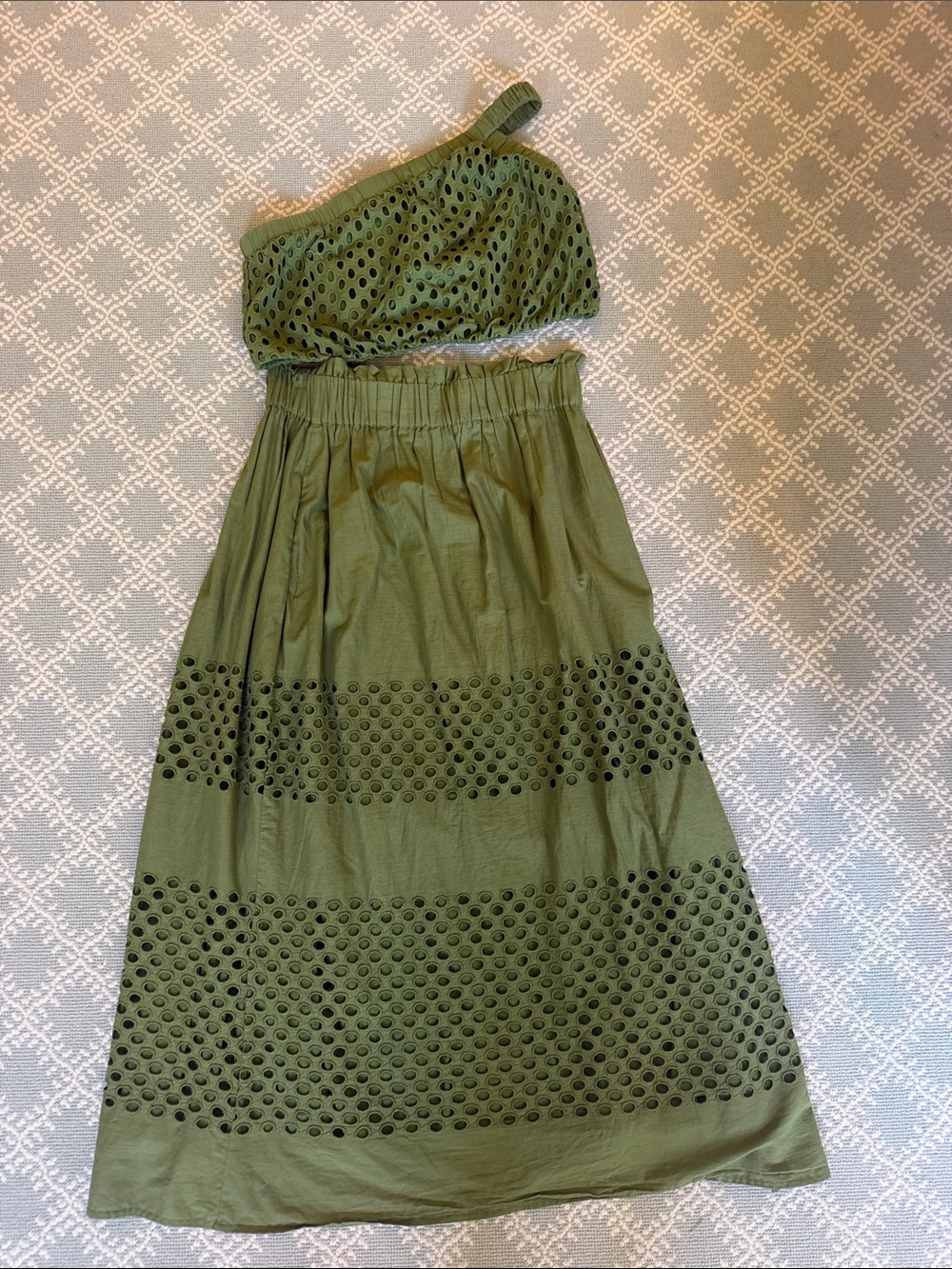 Marie Oliver Giselle Top & Draper Maxi Skirt Pesto Eyelet Set Medium